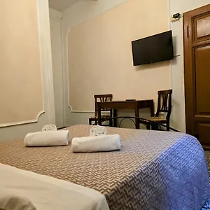 Dietro Al Corso - 12 Pm Check Out - City Center Stay